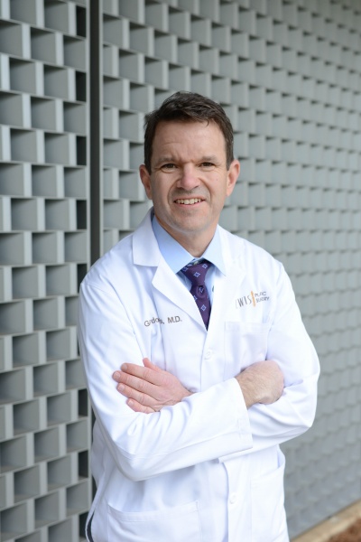 Dr. Richard Lewis, MD