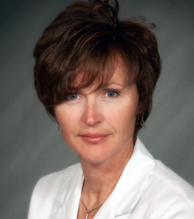 Dr. Cassandra Lange, MD