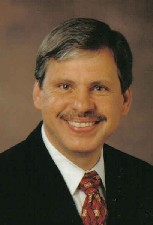 Dr. Christopher Finnell, MD