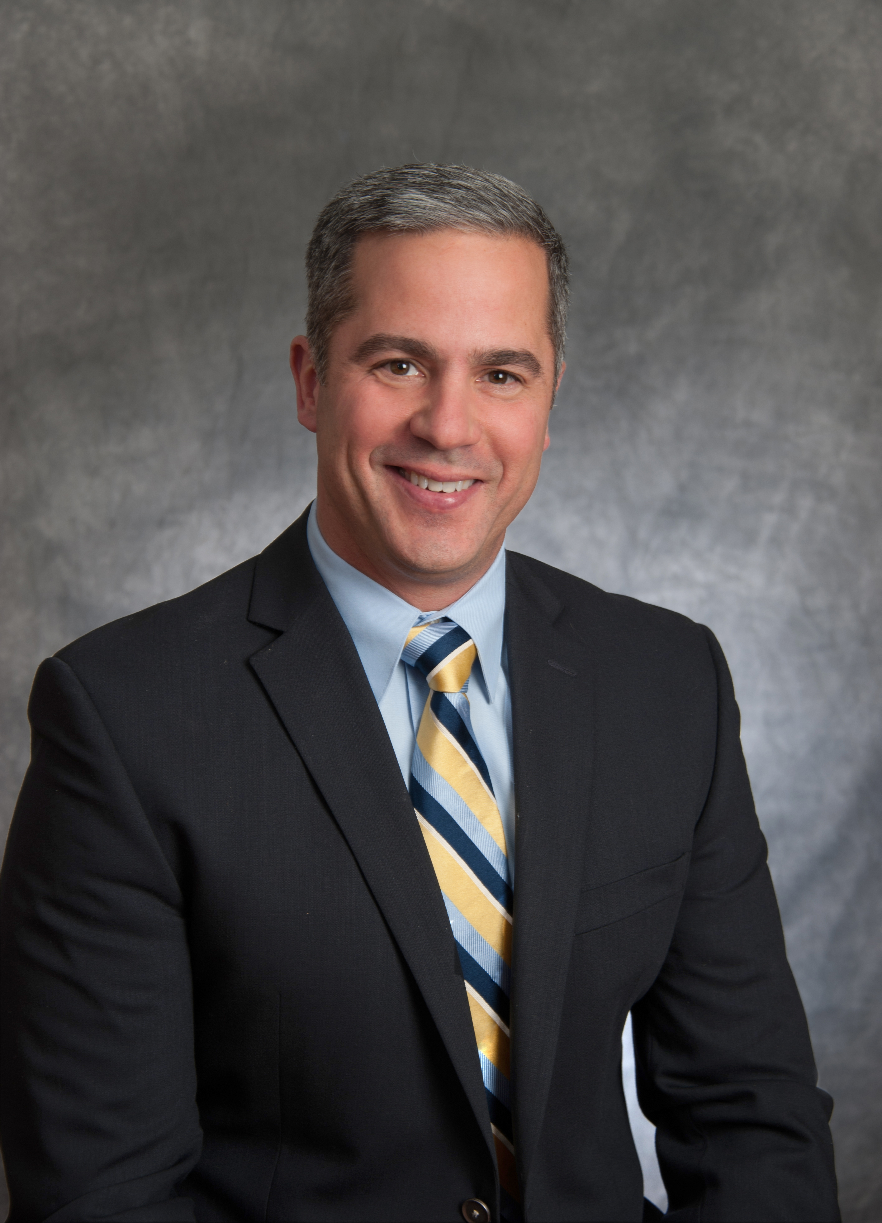 Dr. Daniel Alexander, MD