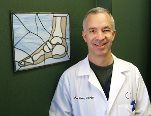 Dr. John Ariza