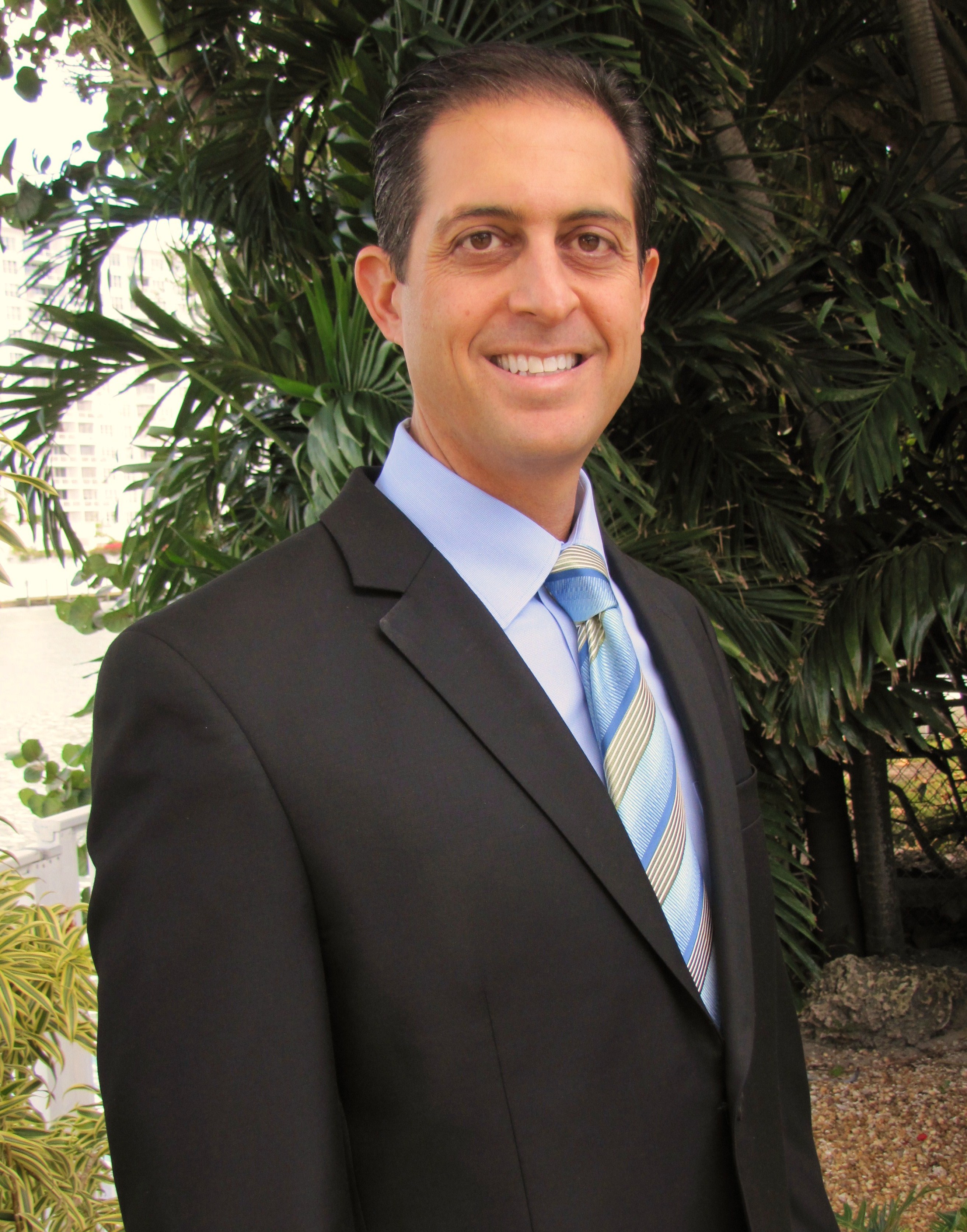 Dr. Lawrence Schwartz, DO