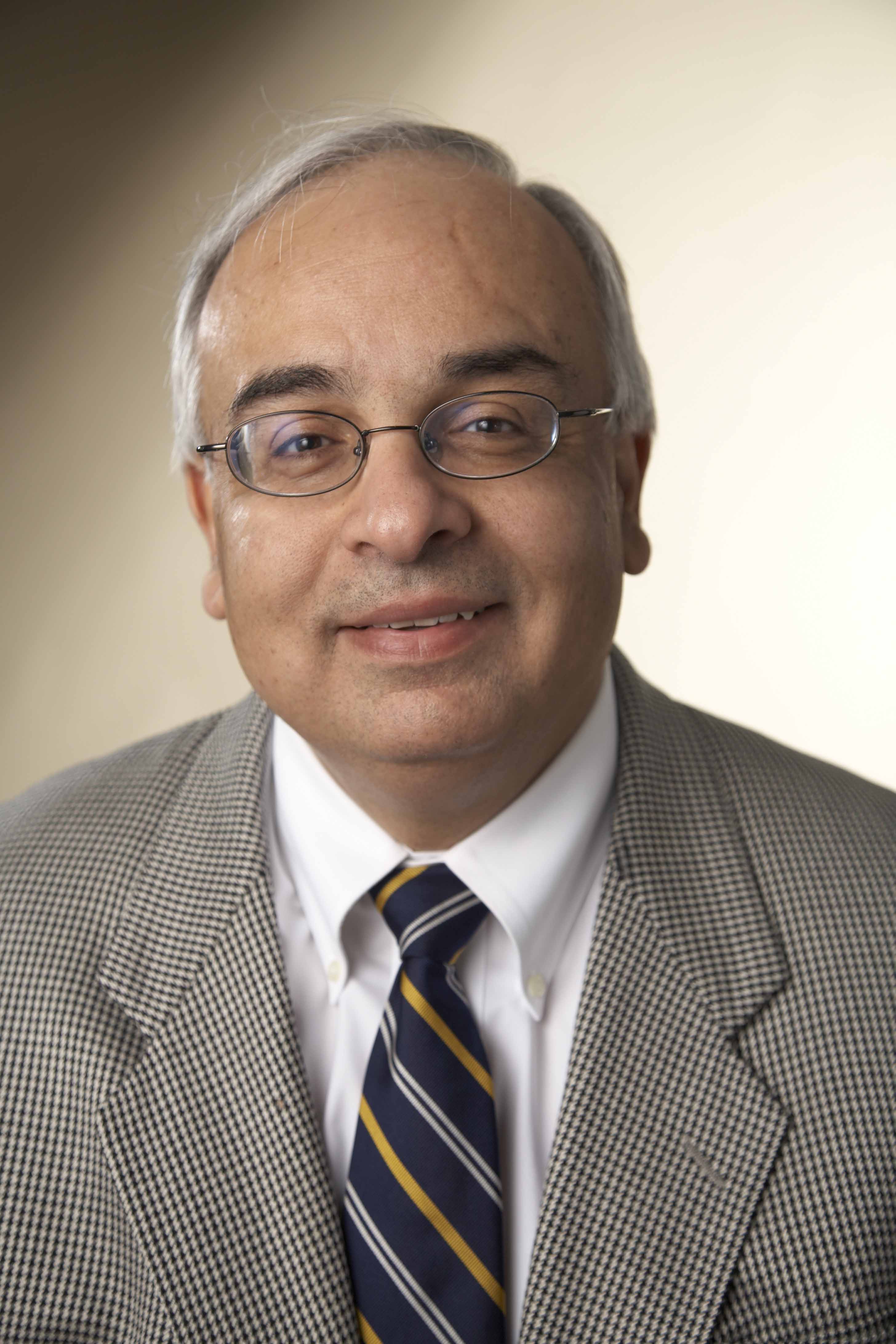 Dr. Mohammad Nazek, MD