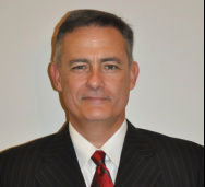 Dr. Ricardo Reyes