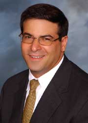 Dr. Taine Pechet, MD