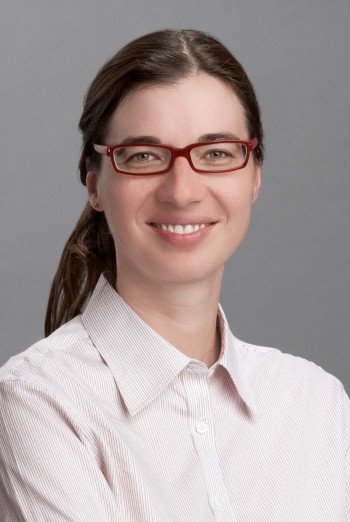 Dr. Claudia Mueller, PHD, MD