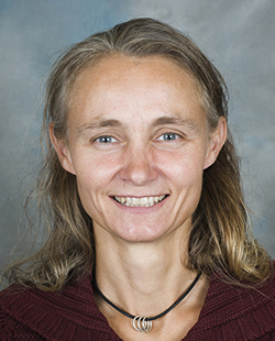Dr. Sara Mackenzie
