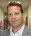 Dr. Raz Winiarsky, MD