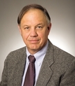 Dr. Dennis Hoelzer, MD