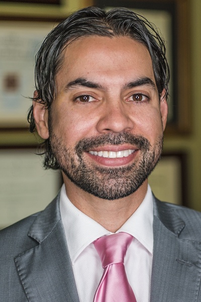 Dr. Carlos Mata, MD