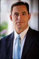 Dr. Luis Tumialan, MD