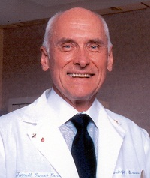 Dr. Andrejs Strauss, MD
