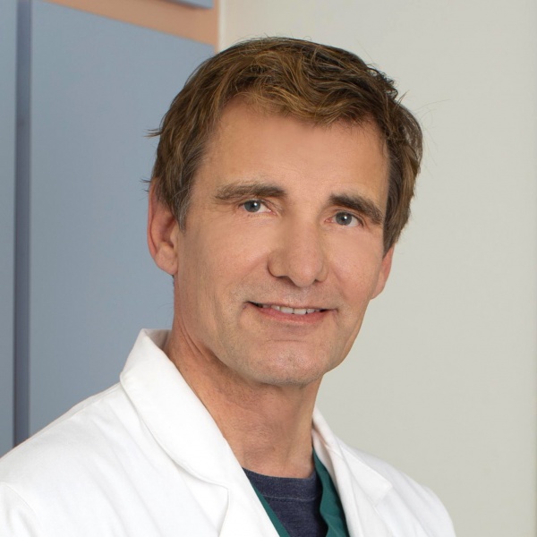 Dr. Christian Heesch, MD
