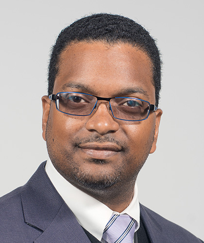 Dr. Carlos Roberts, MD