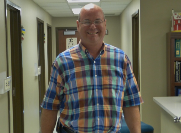 Dr. Thomas Bernard, MD