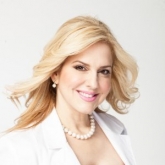 Dr. Leyda Bowes, MD