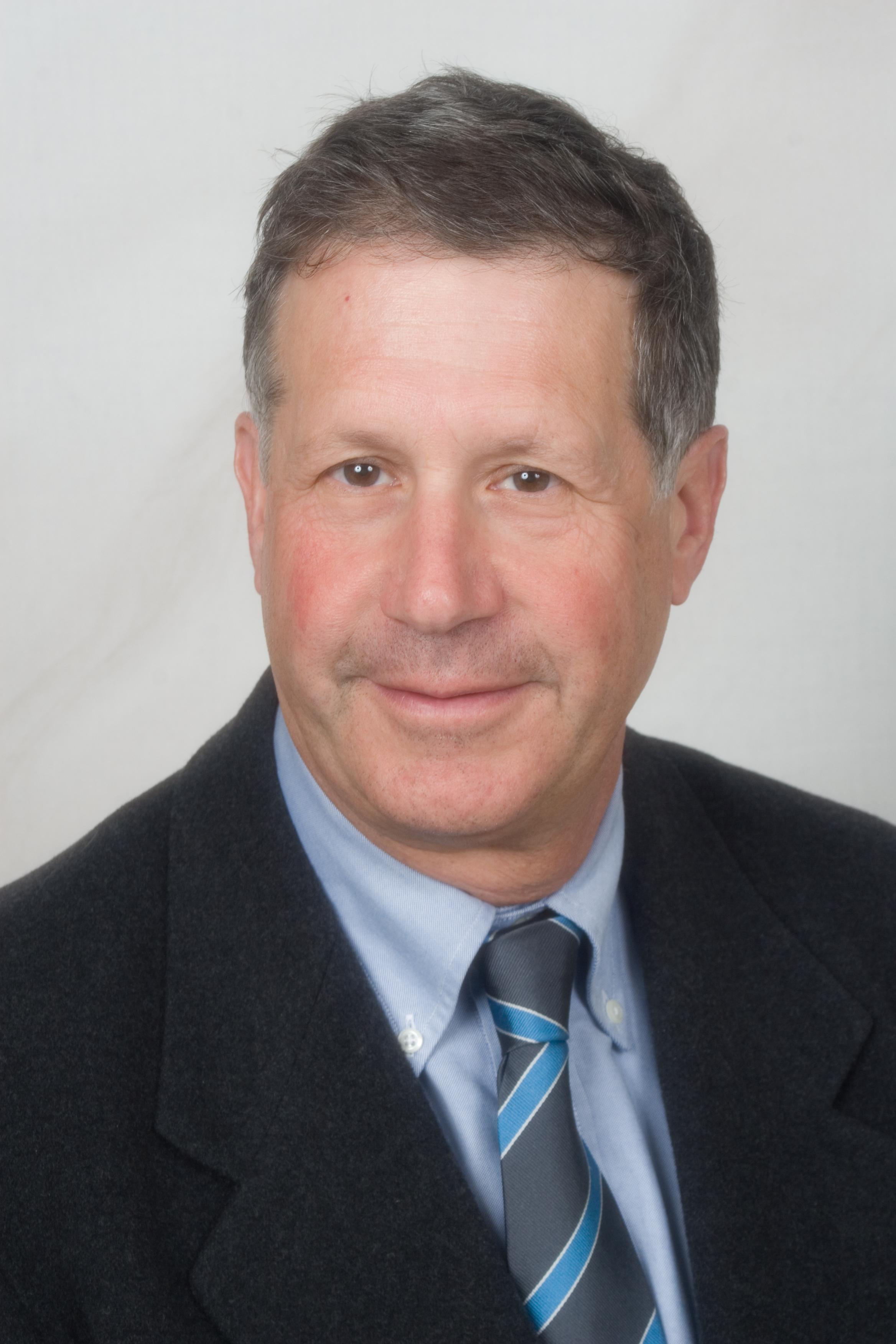 Dr. Robert Stanton, MD