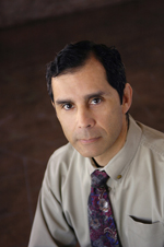 Dr. Victor Bravo, MD