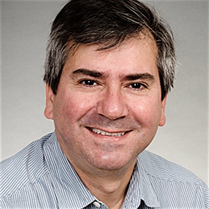 Dr. Hernando Olivar