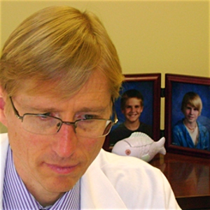 Dr. Gary Sauer, MD