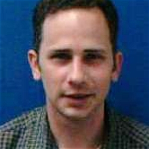 Dr. Robert Launikitis, MD