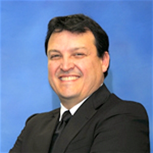 Dr. Carlos Manrique De Lara, MD