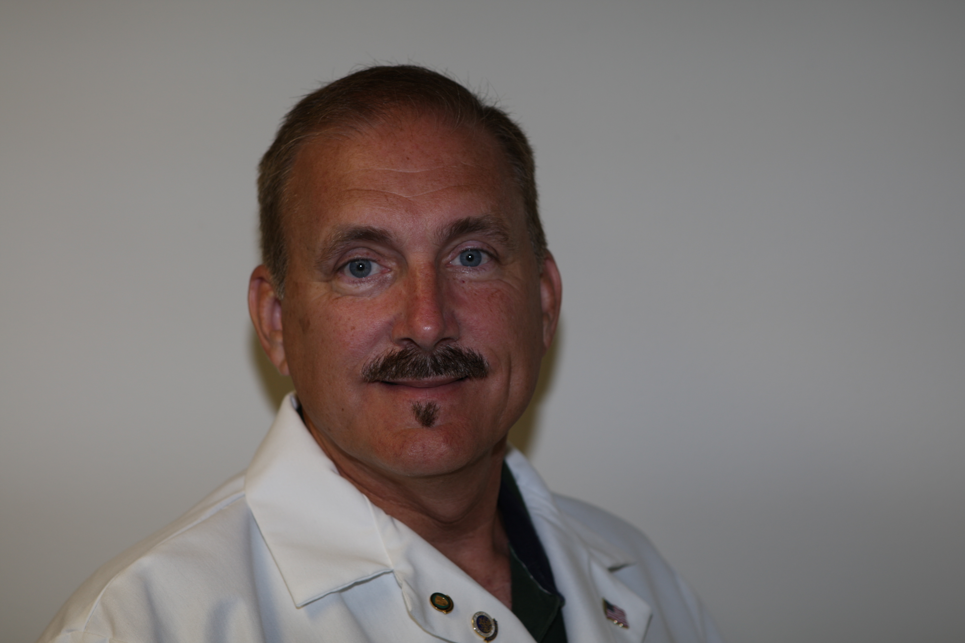 Dr. Charles Mccloskey, MD