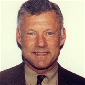Dr. Alexander Ruthven, MD