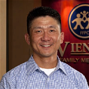 Dr. Kenneth Lee, MD