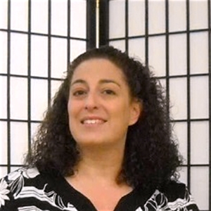 Dr. Julie Shamas, MD