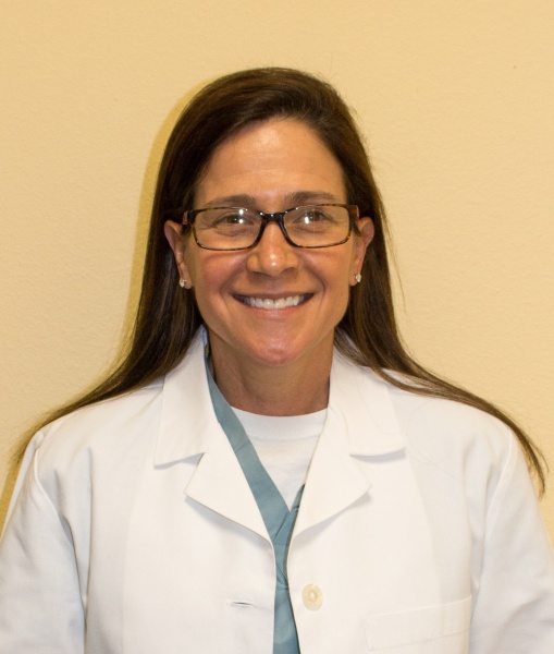 Dr. Brenda Giles, MD