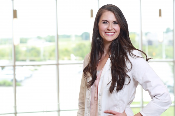 Dr. Lauren Kyle Tkachuk, MD