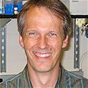 Dr. Markus Bitzer, MD