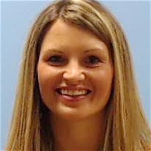 Dr. Lauren Moorhead, MD