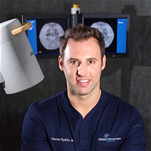 Dr. Daniel Ryklin, MD