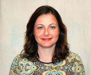 Dr. Elisa Valente, MD