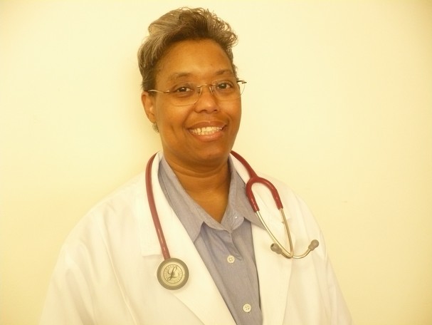 Dr. Evelyne Davidson, MD