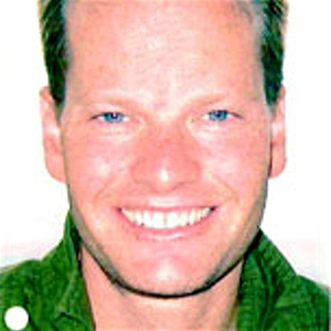 Dr. Piers Barry, MD