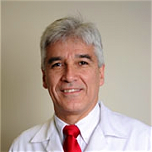 Dr. Oscar Ruiz