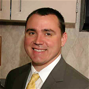 Dr. Robert Wilmoth, MD