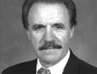 Dr. Howard Lang, MD