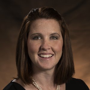 Dr. Lindsey Szymaszek, DO