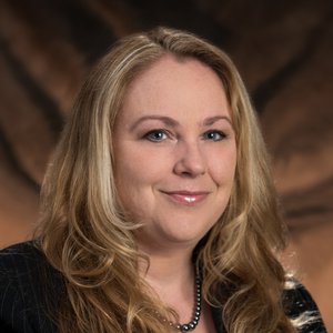 Dr. Elena Wellens