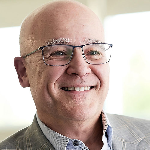 Dr. Daniel Bruetman, MD