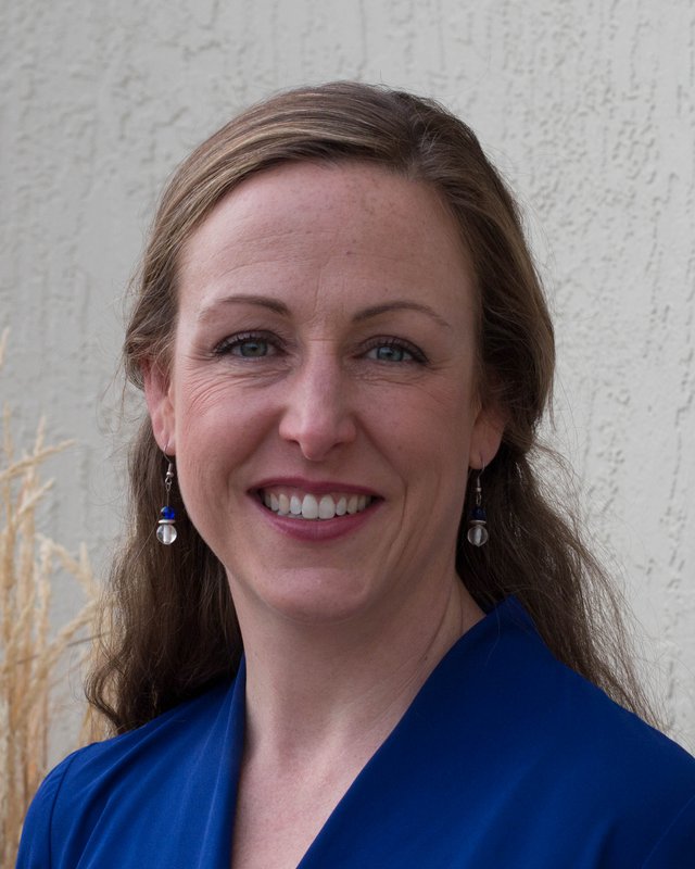 Dr. Erin Schmitt, DO