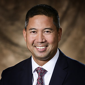 Dr. Raymond Esquieres, MD