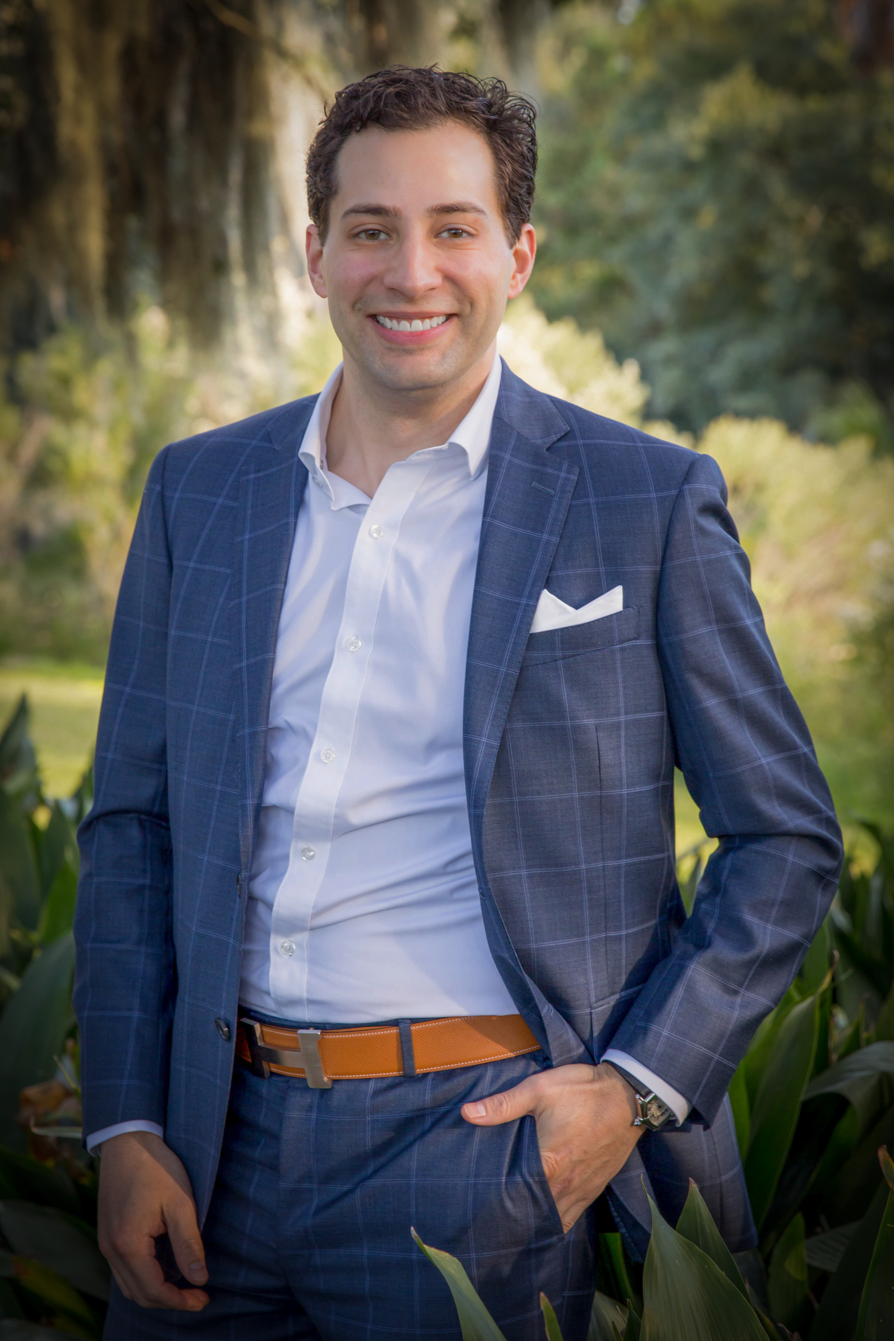 Dr. Parker Velargo, MD