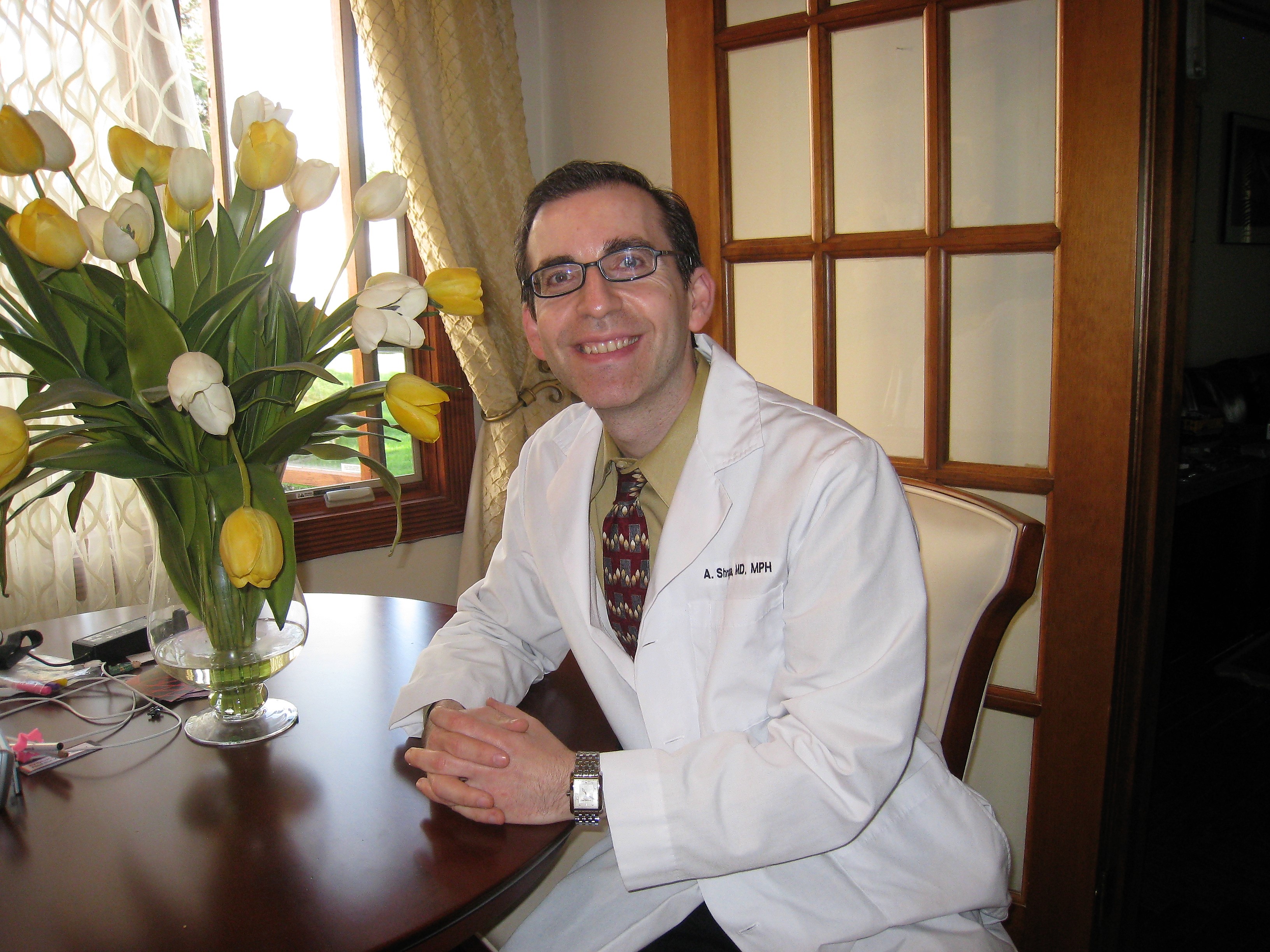 Dr. Alexander Shraga, MD