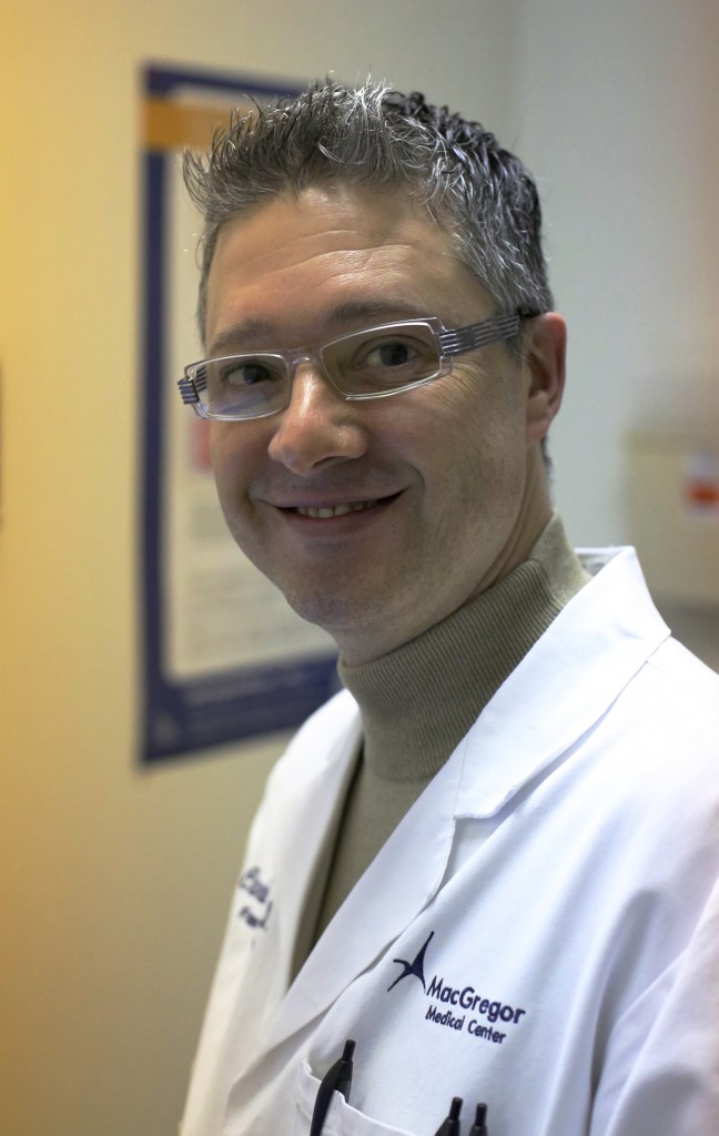 Dr. Carlos Roldan, MD