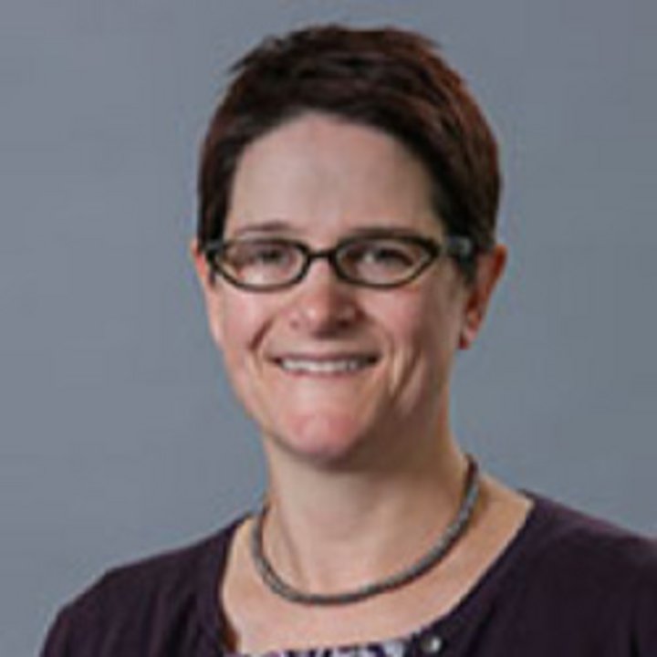 Dr. Sandra Arnold, MD